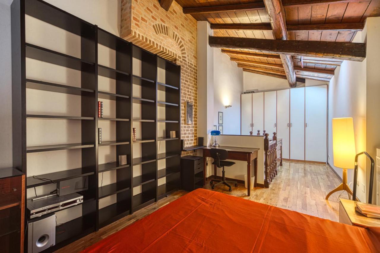 Piazza Maggiore Duplex Apartment By Wonderful Italy Болонья Экстерьер фото