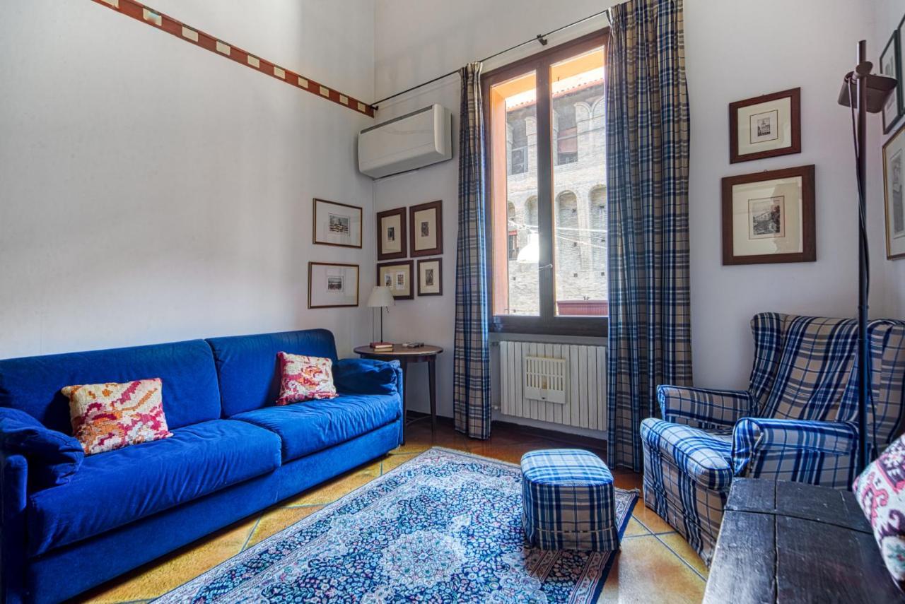 Piazza Maggiore Duplex Apartment By Wonderful Italy Болонья Экстерьер фото